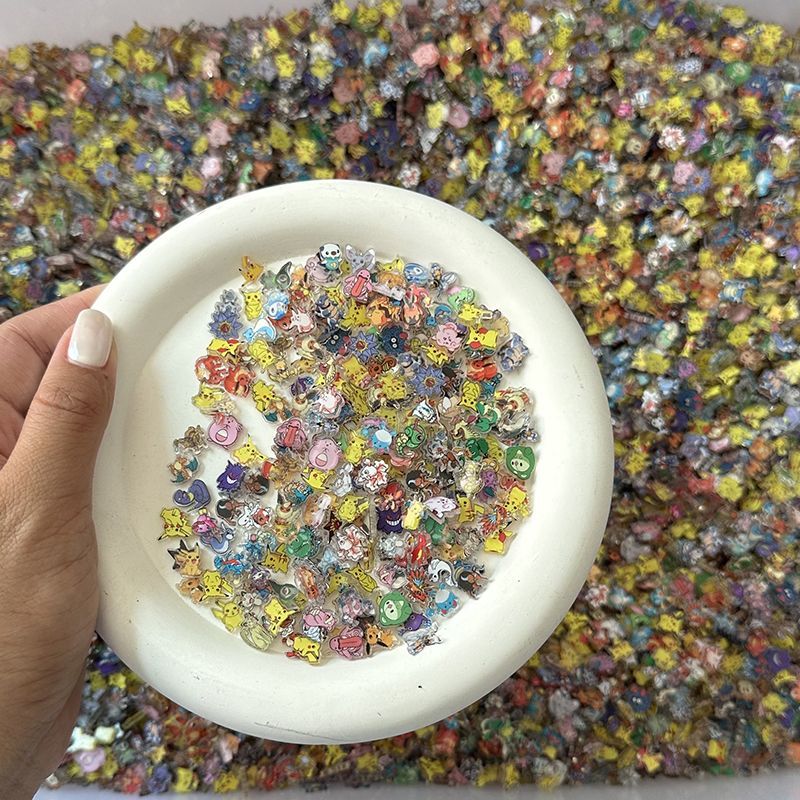1cm Mini Pokemon Acrylic Piece - đánh giá và giá Cosplay Prop Filler