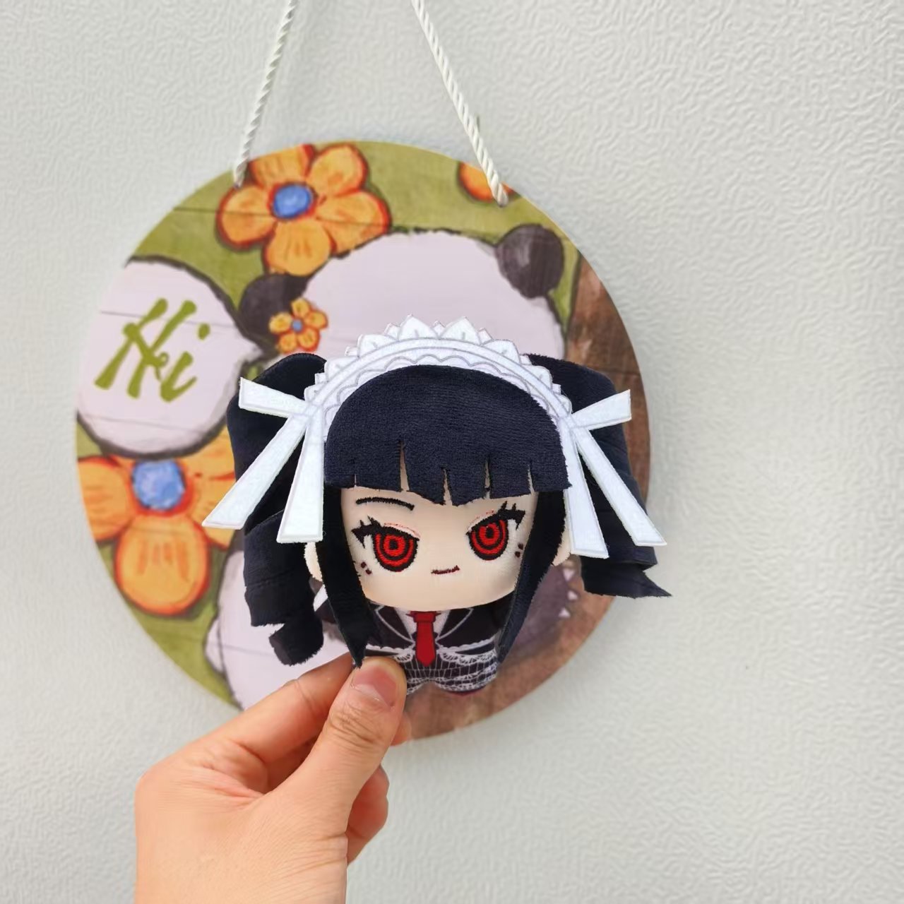 10cm Celestia Ludenberg Plushi - đánh giá và giá Cosplay Plushie Prop